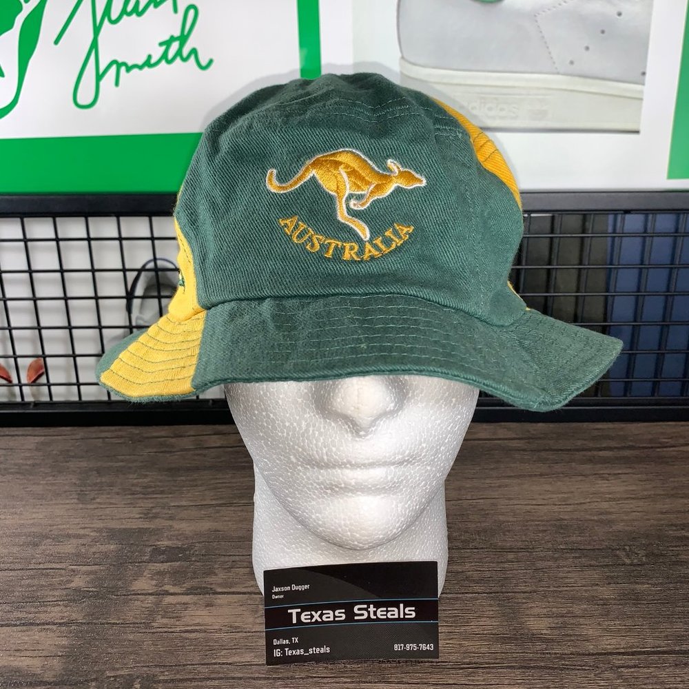 Vintage Green Yellow Australia Kangaroo Bucket